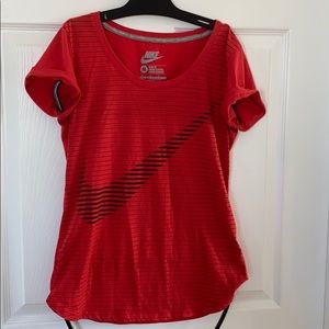 Nike workout top